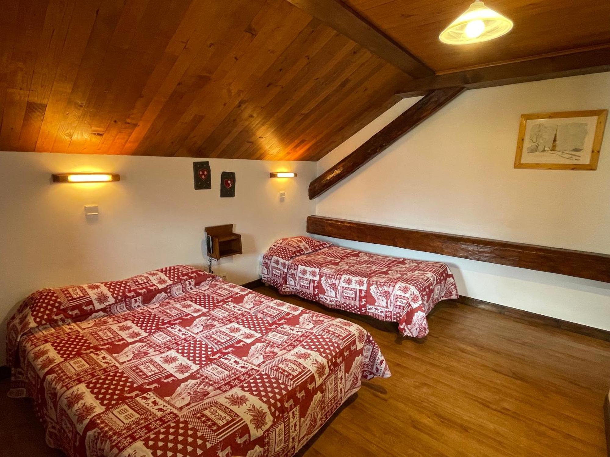 Hotel Les Granits Combloux Exterior photo