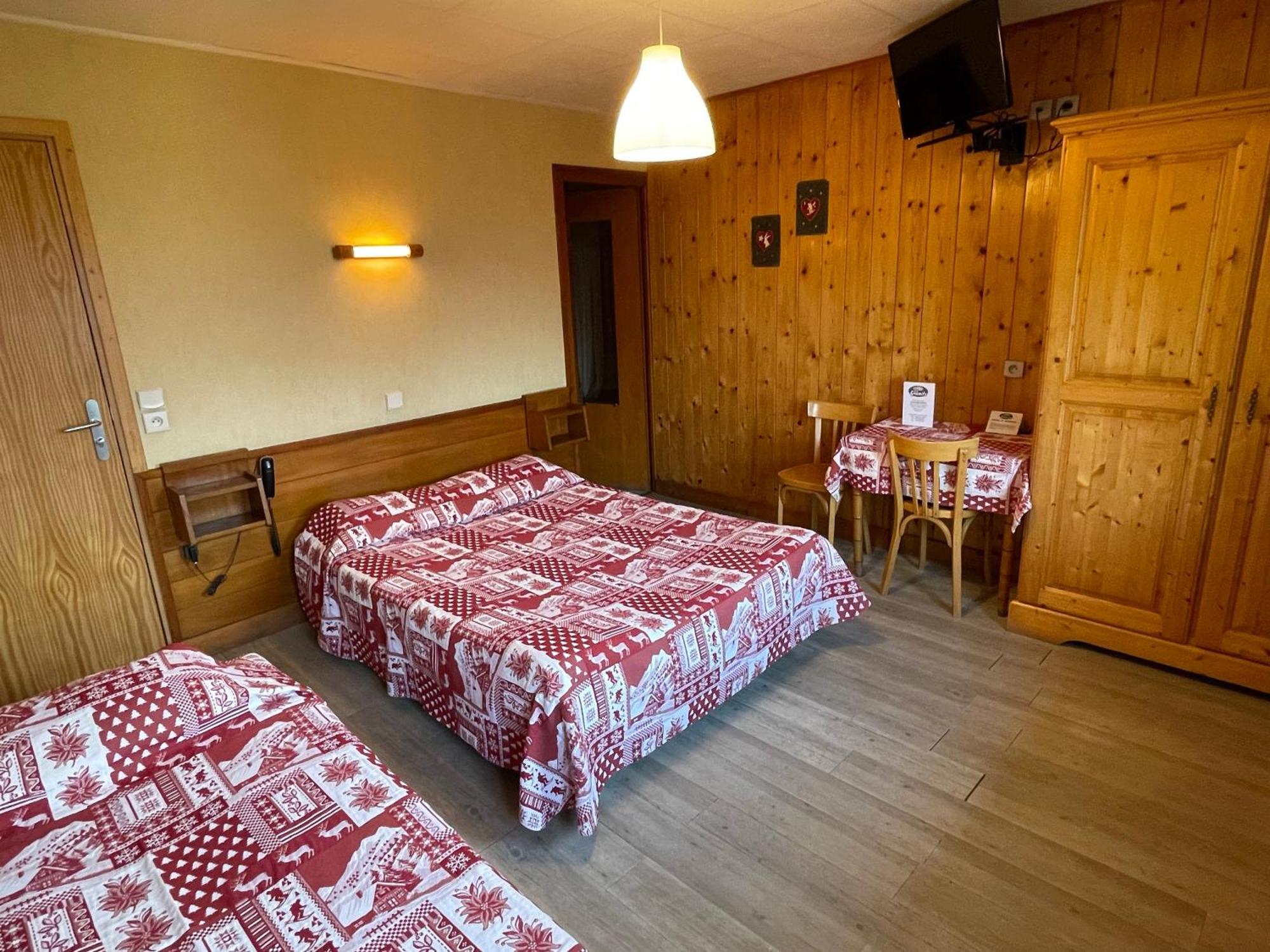 Hotel Les Granits Combloux Exterior photo
